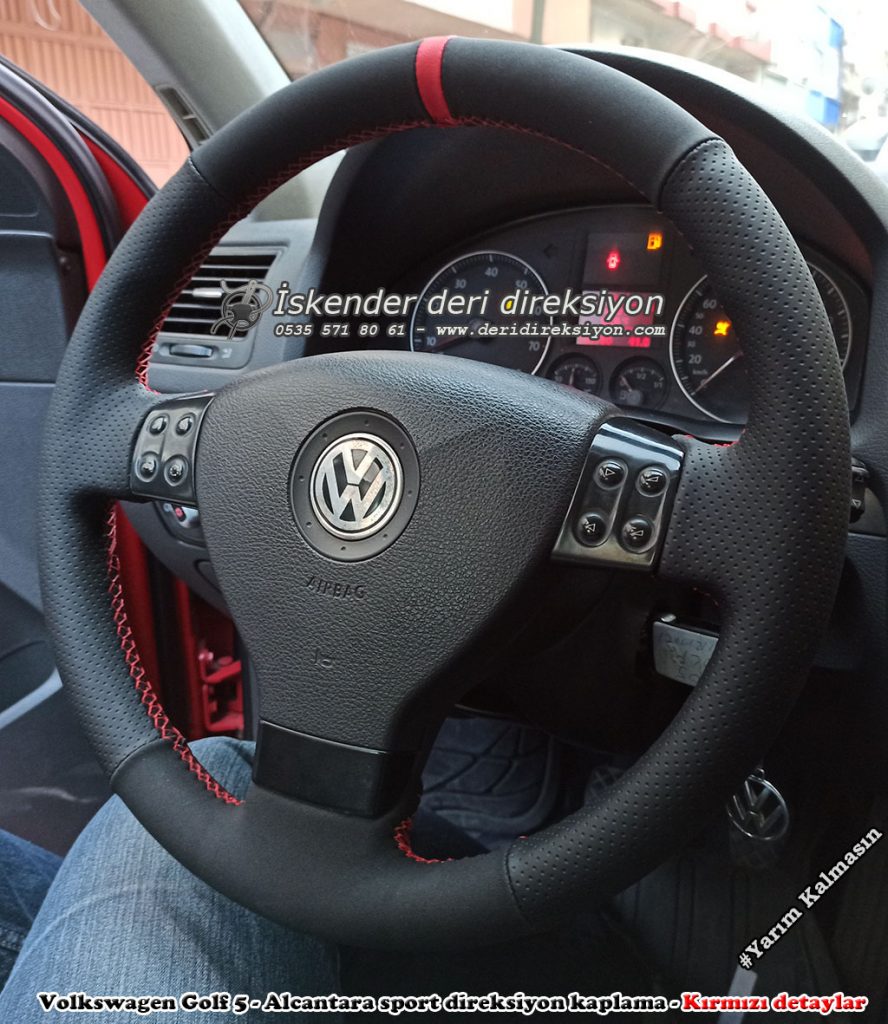 Bu görsel boş bir alt niteliğe sahip; dosya adı Volkswagen-Golf-5-Alcantara-sport-direksiyon-kaplama-Kirmizi-detaylar-3-888x1024.jpg