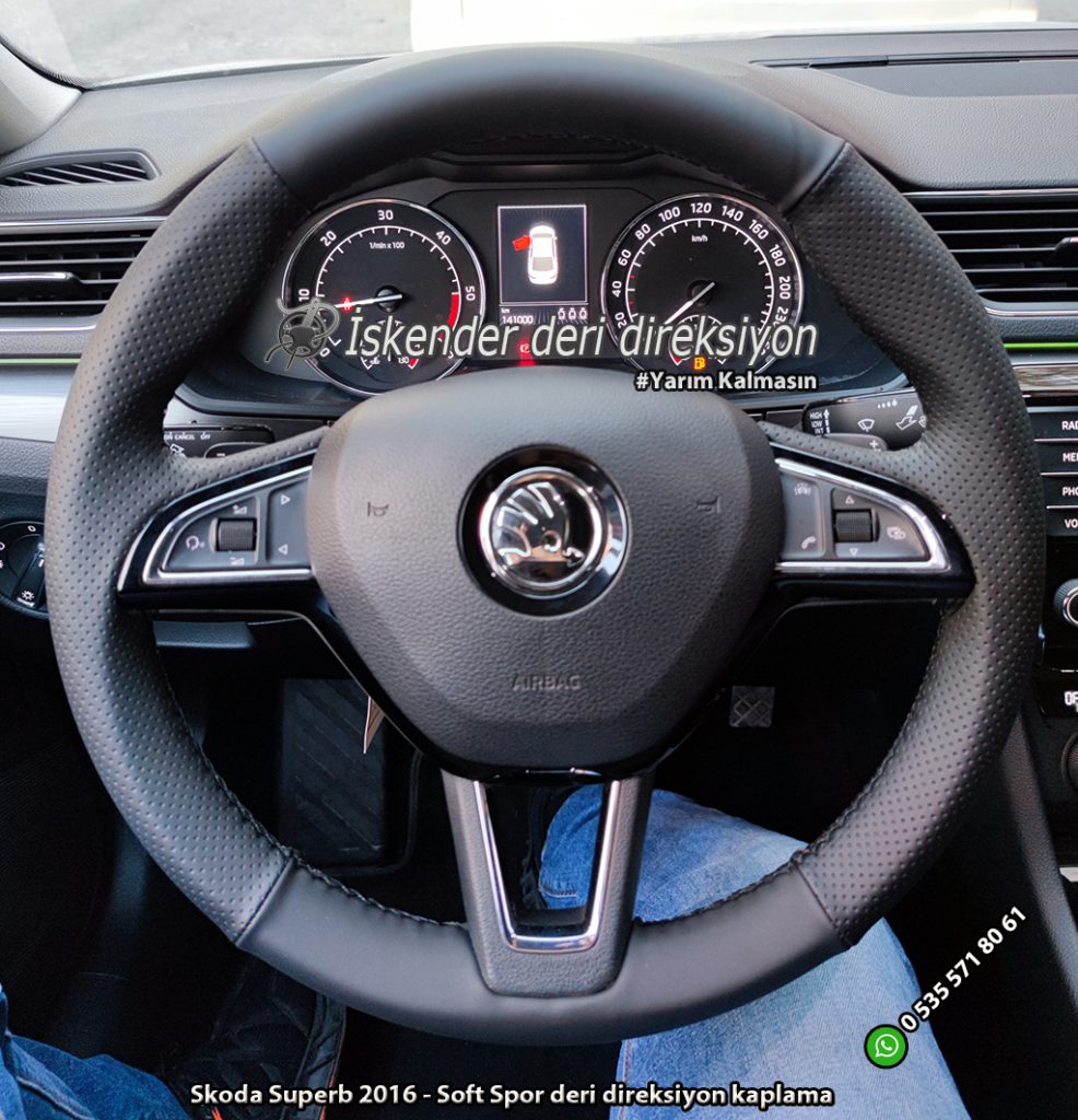 Skoda Superb deri direksiyon kılıfı