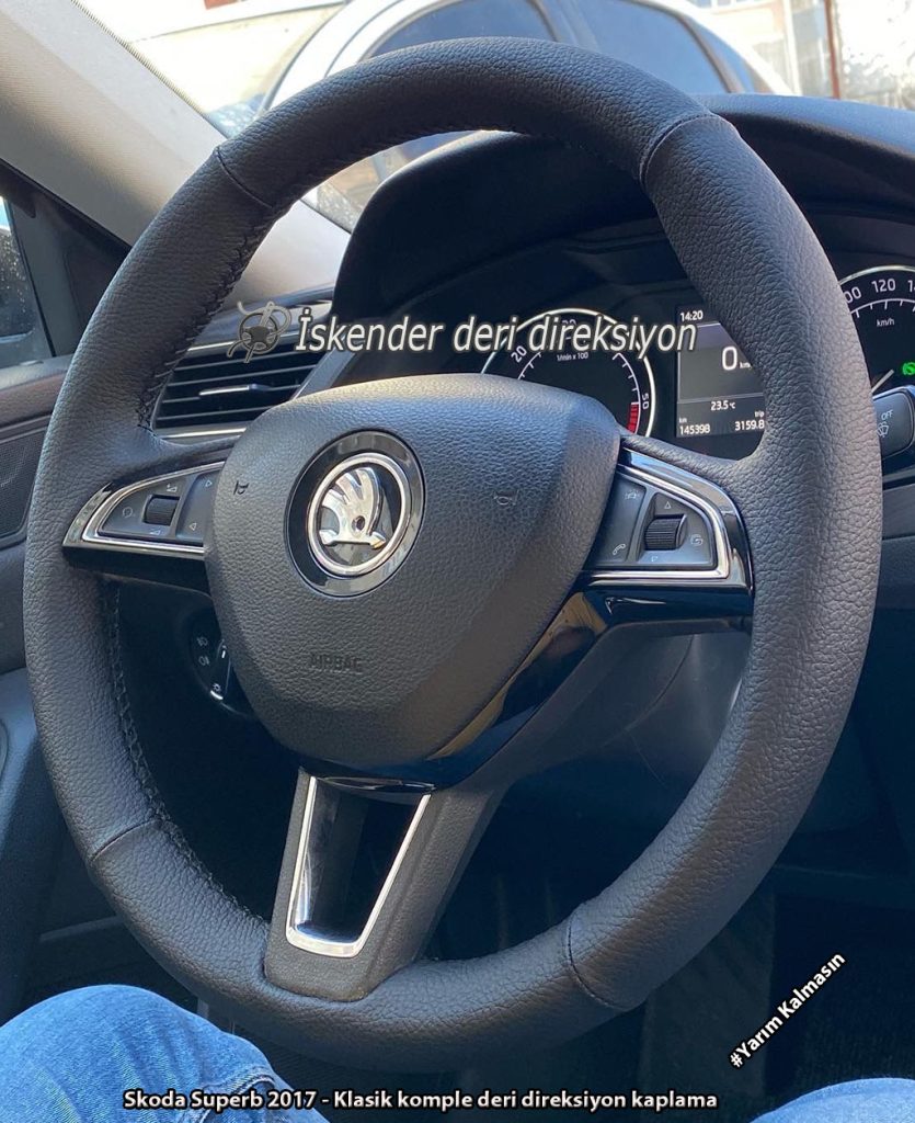 Skoda Superb deri direksiyon kılıfı